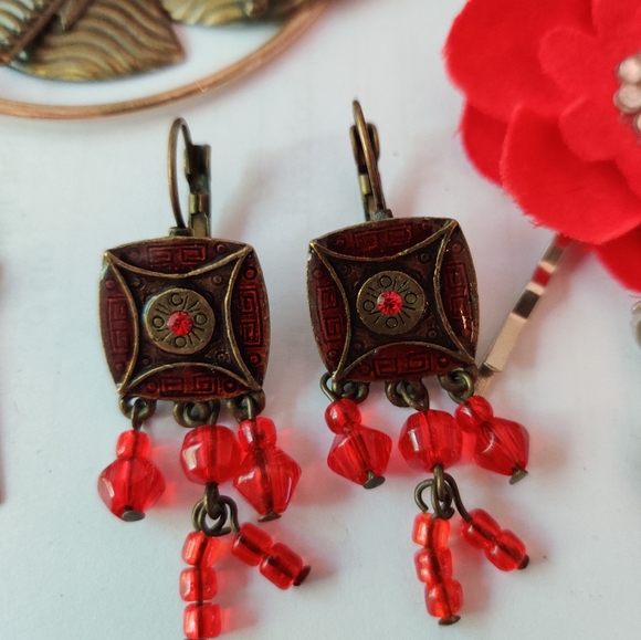 "Pretty in Red" Vintage Jewelry Bundle #12 - Picture 9 of 9